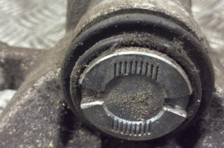 Etrier arriere droit (freinage) PEUGEOT 3008 1