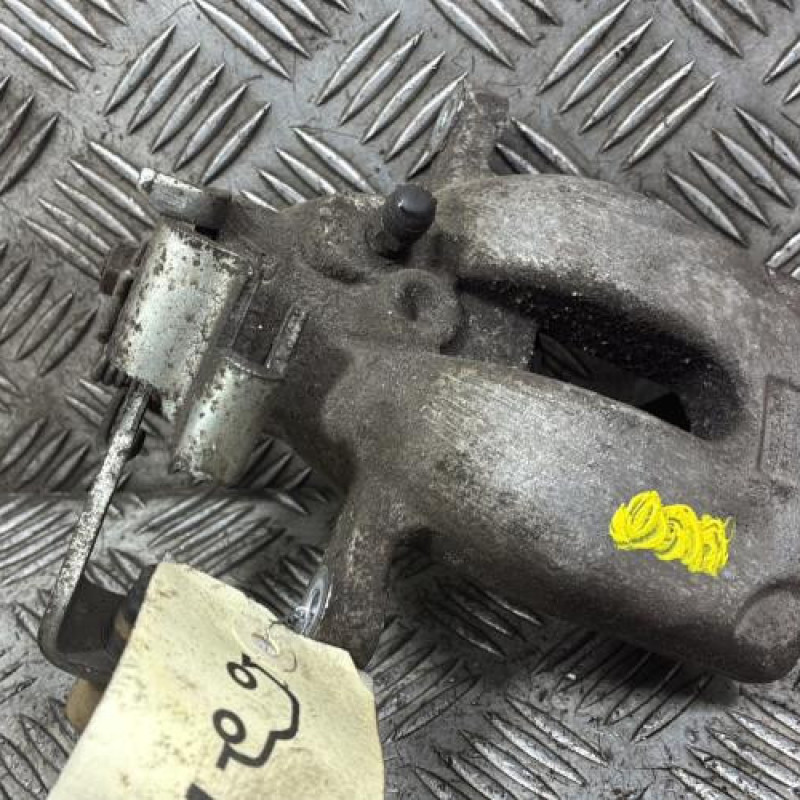 Etrier arriere droit (freinage) PEUGEOT 3008 1 Photo n°7