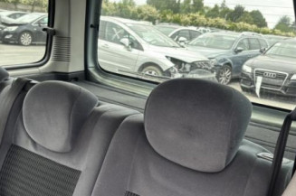 Poignee interieur avant droit CITROEN BERLINGO 1