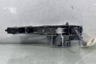 Poignee porte avant gauche PEUGEOT 5008 1