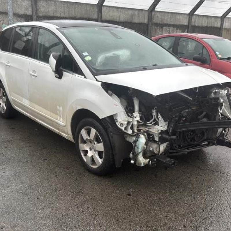 Poignee porte avant gauche PEUGEOT 5008 1 Photo n°5