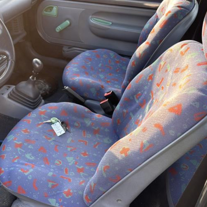Poignee interieur avant droit RENAULT TWINGO 1 Photo n°13