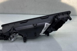 Poignee interieur avant droit AUDI Q2