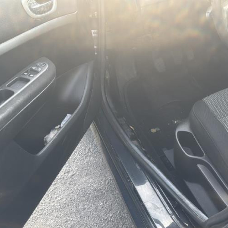 Poignee porte avant gauche PEUGEOT 307 Photo n°13