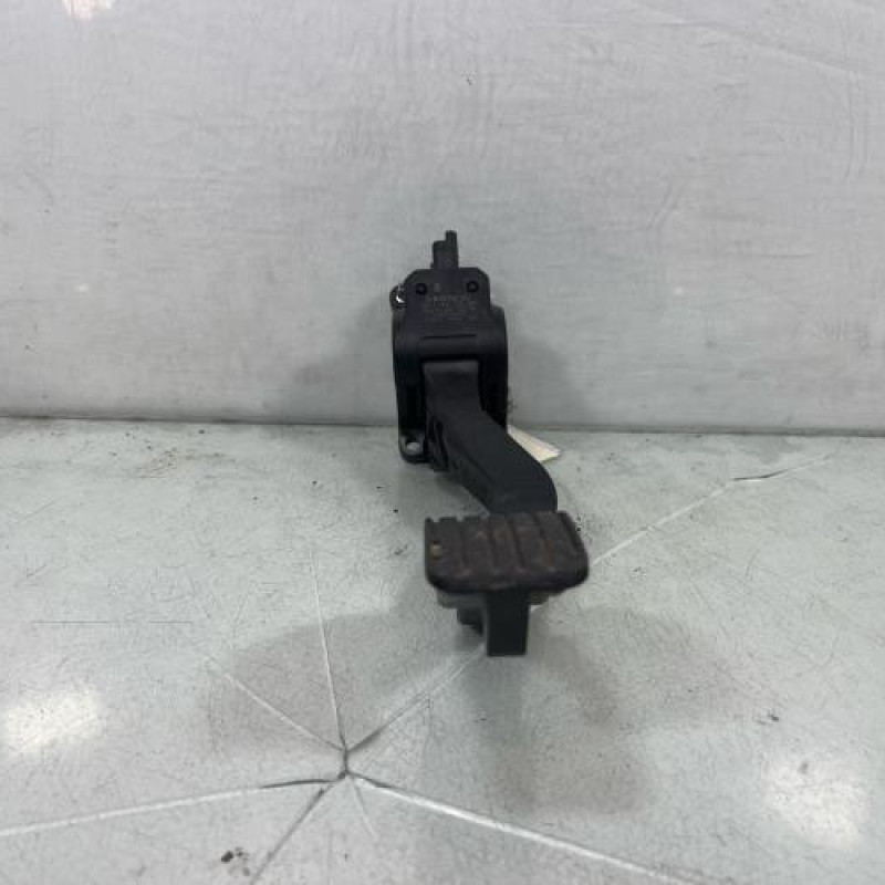 Pedale d'accelerateur PEUGEOT 207 Photo n°1