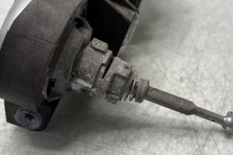 Poignee porte avant gauche RENAULT CLIO 3