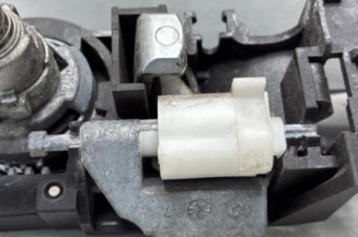 Poignee porte avant gauche RENAULT CLIO 3