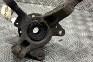 Pivot de moyeu avant gauche RENAULT CLIO 3