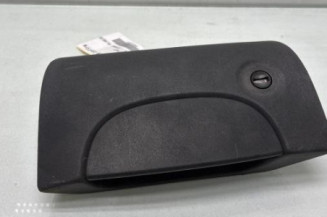 Poignee porte coffre gauche RENAULT KANGOO 1 Photo n°1