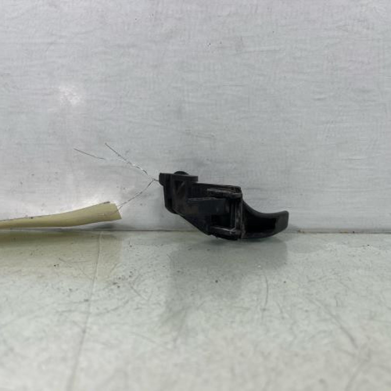 Poignee porte avant gauche RENAULT TWINGO 1 Photo n°3