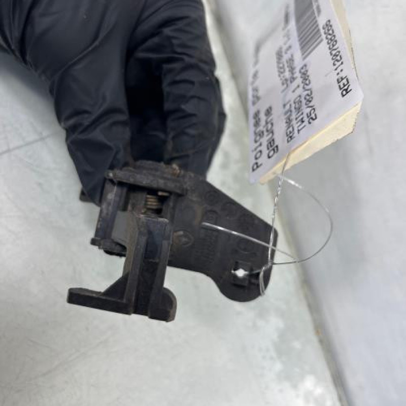 Poignee porte avant gauche RENAULT TWINGO 1 Photo n°4