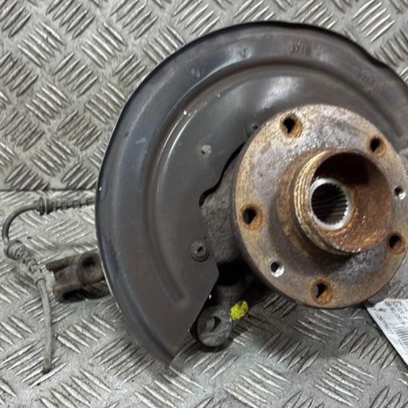 Pivot de moyeu avant gauche DACIA DUSTER 2 Photo n°1