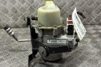 Pompe de direction DACIA SANDERO 2 Photo n°1