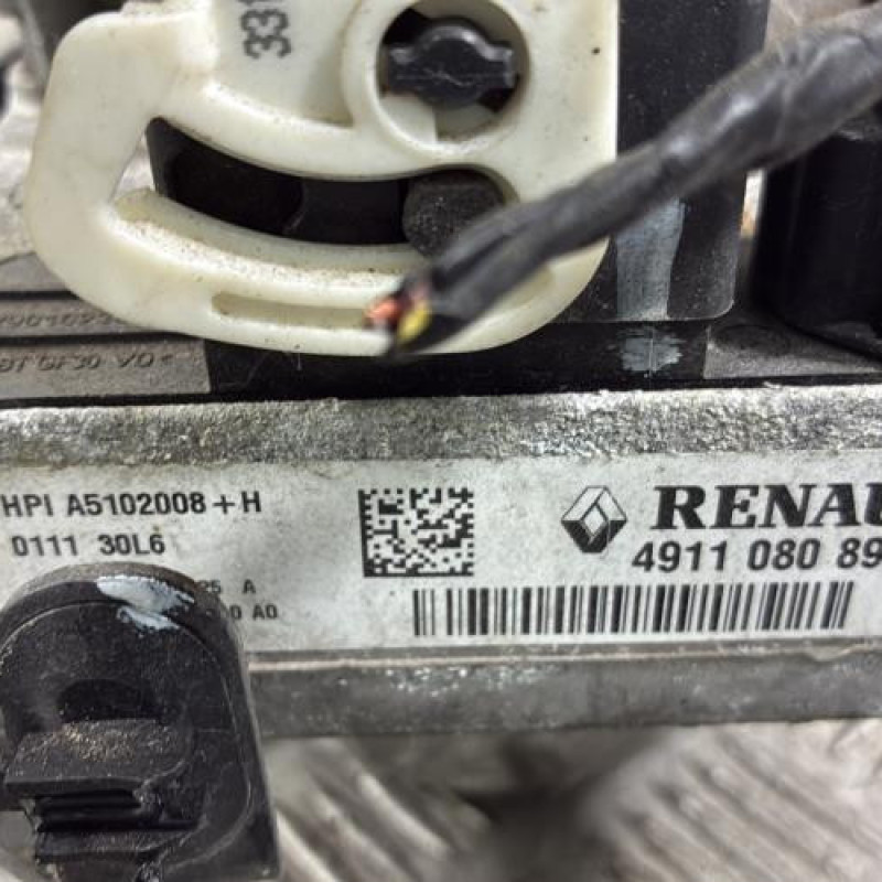 Pompe de direction DACIA SANDERO 2 Photo n°7