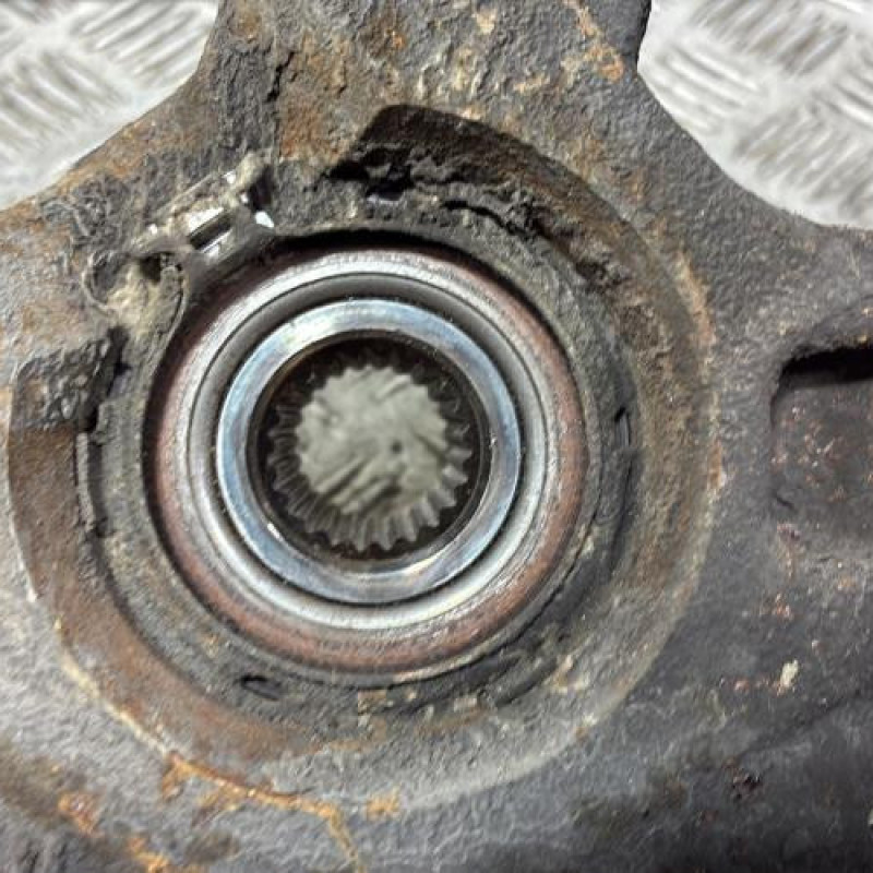 Pivot de moyeu avant droit RENAULT CLIO 3 Photo n°4