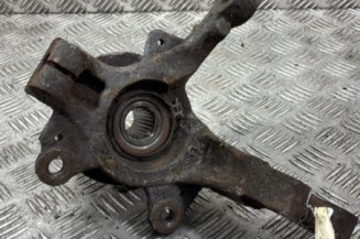 Pivot de moyeu avant gauche RENAULT CLIO 3