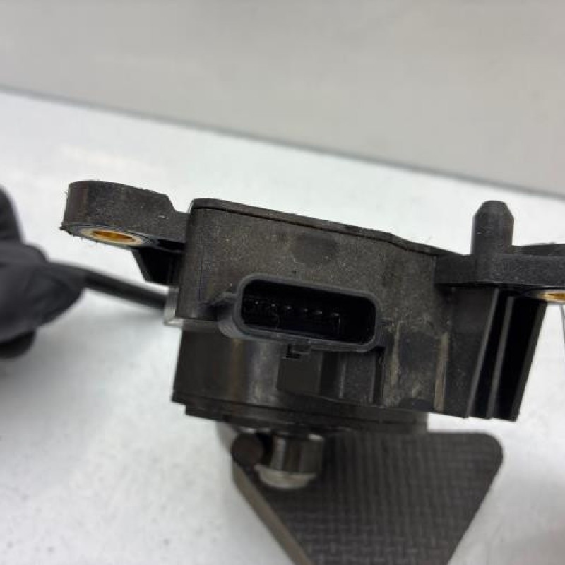 Pedale d'accelerateur RENAULT GRAND MODUS Photo n°3