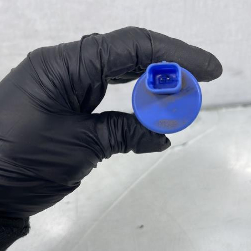 Pompe lave phares PEUGEOT 3008 1 Photo n°3