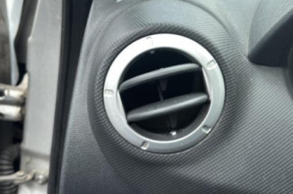 Poignee interieur arriere gauche DACIA LOGAN MCV 1