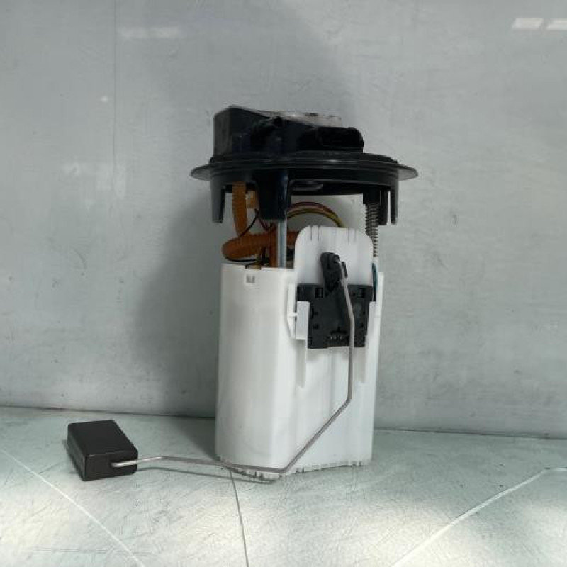 Pompe à carburant PEUGEOT 208 1 Photo n°2