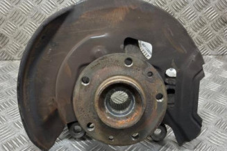 Pivot de moyeu avant gauche RENAULT KADJAR Photo n°1