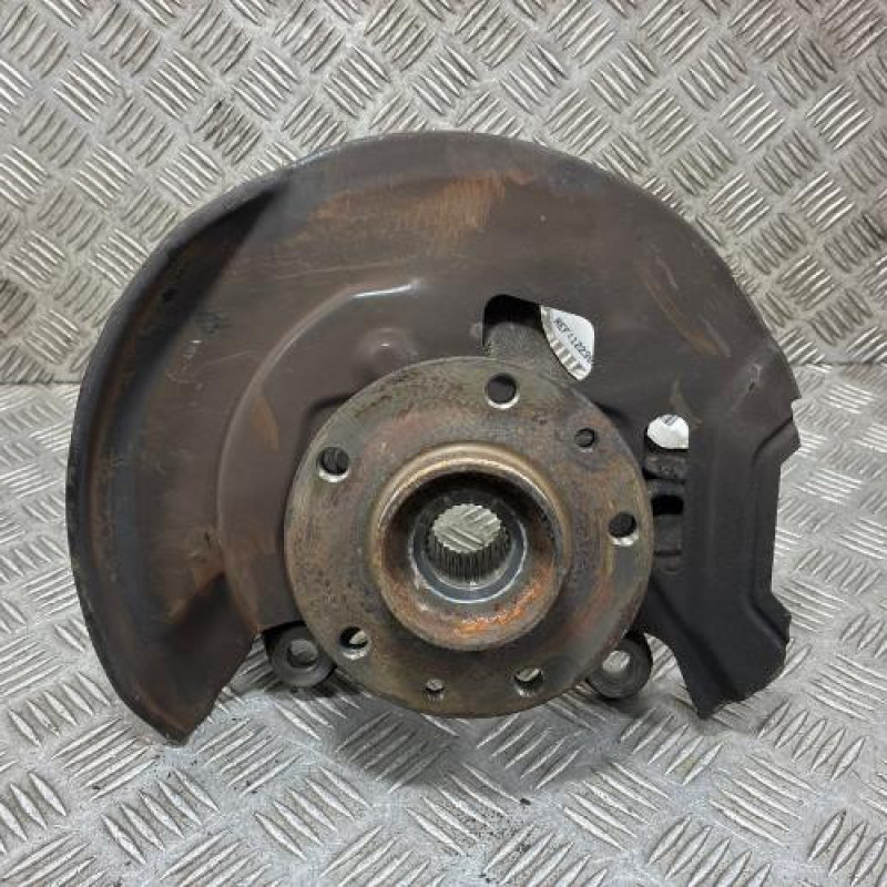 Pivot de moyeu avant gauche RENAULT KADJAR Photo n°1