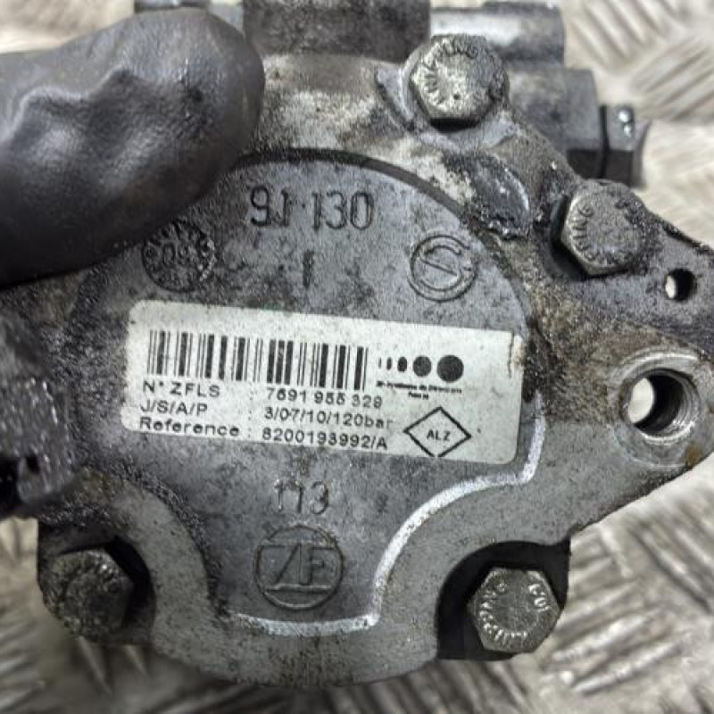 Pompe de direction RENAULT MASTER 2 Photo n°4