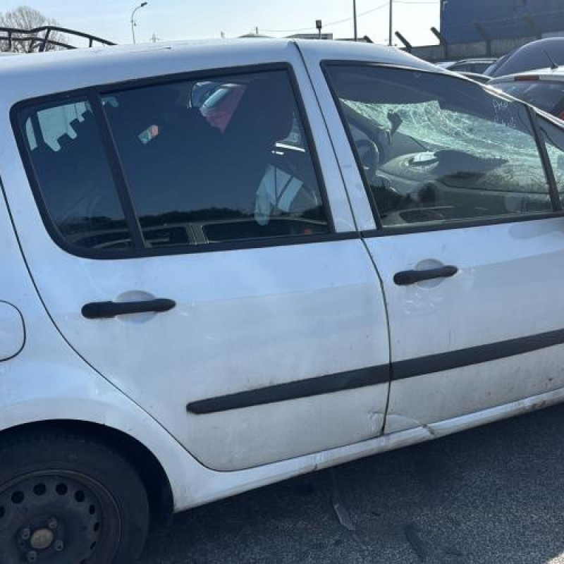 Poignee interieur arriere gauche RENAULT MODUS Photo n°9