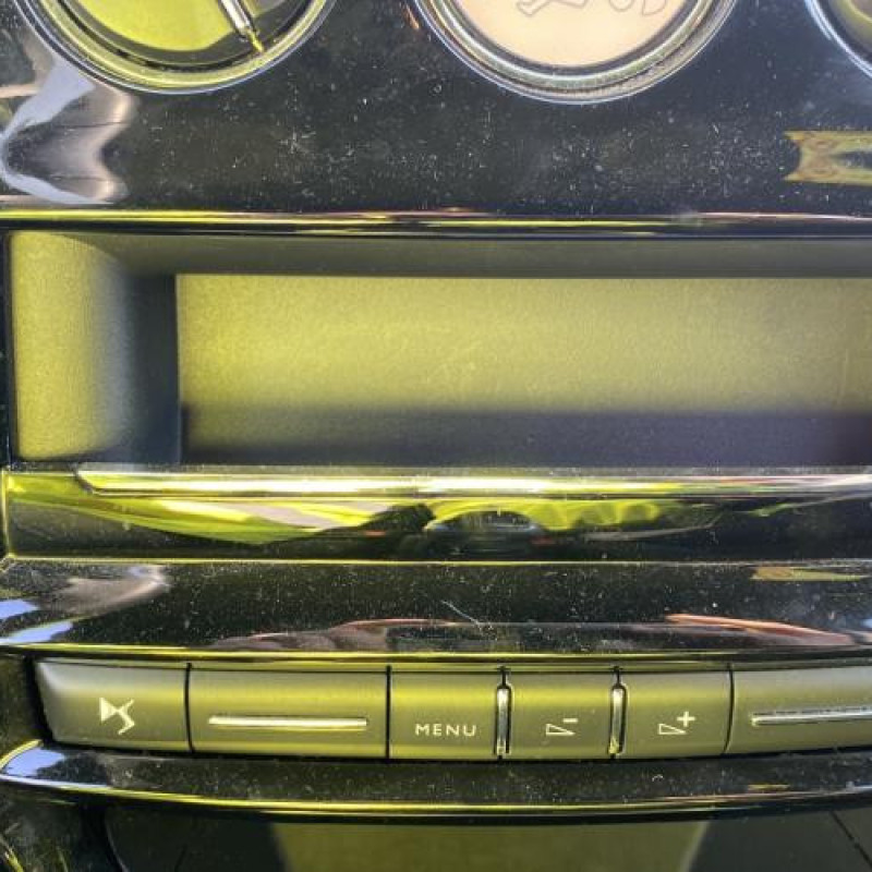 Poignee porte avant gauche DS DS3 Photo n°20