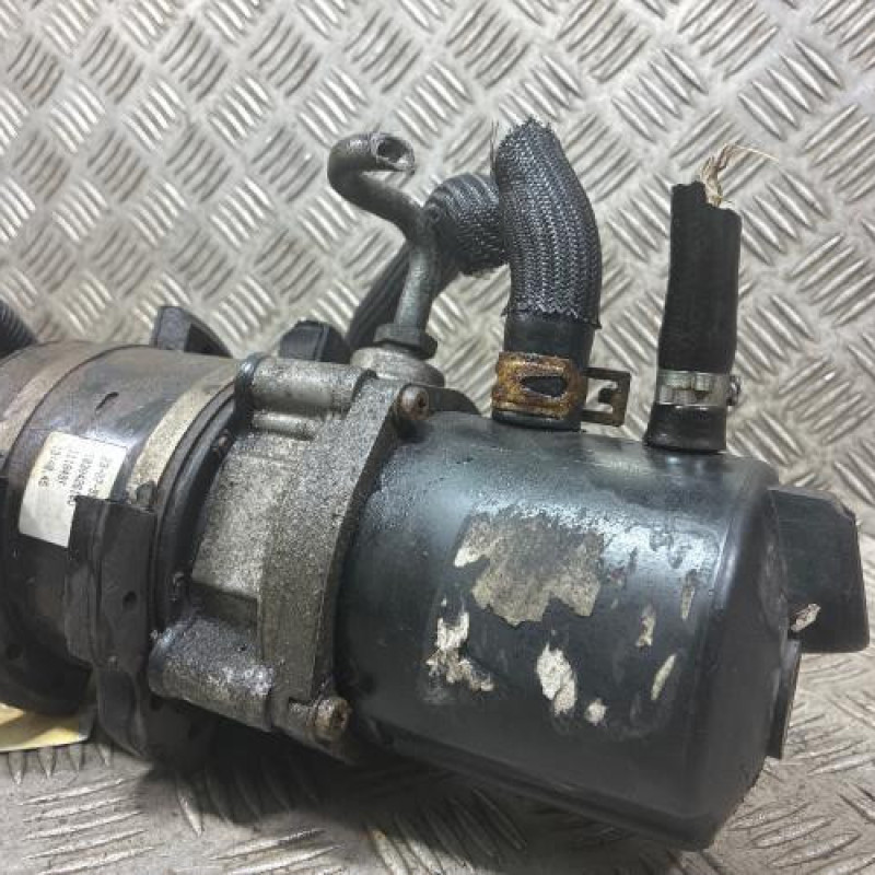 Pompe de direction CITROEN SAXO Photo n°3