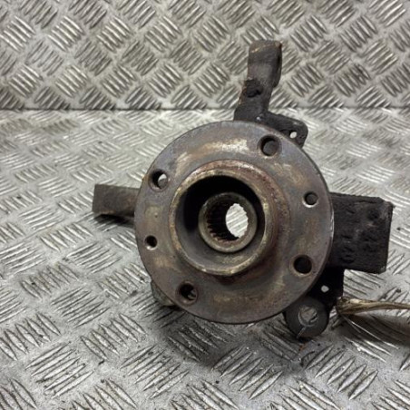 Pivot de moyeu avant gauche RENAULT CLIO 3