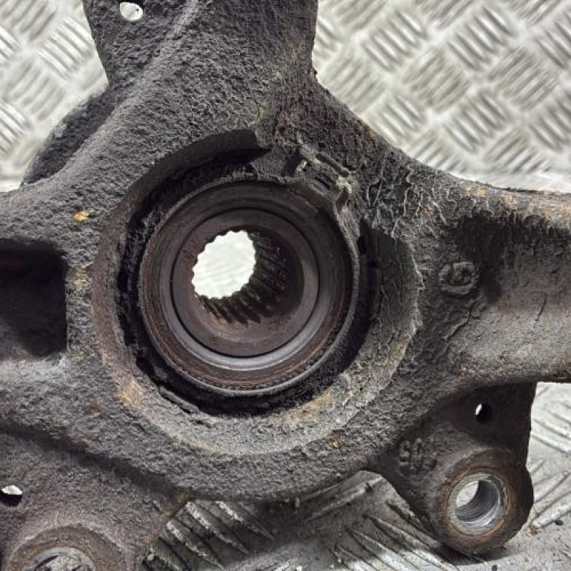 Pivot de moyeu avant gauche RENAULT CLIO 3 Photo n°4