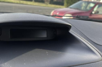 Pivot de moyeu avant gauche RENAULT CLIO 3