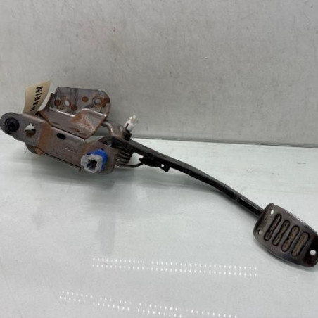 Pedale d'embrayage RENAULT CLIO 3 Photo n°1