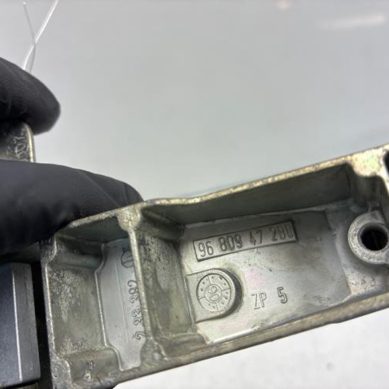 Poignee porte arriere gauche PEUGEOT 407 Photo n°5