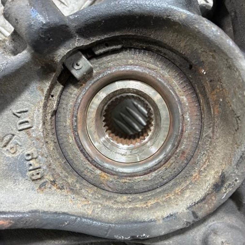 Pivot de moyeu avant droit CITROEN C5 2 Photo n°4