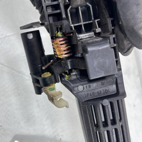 Poignee porte avant droit SUZUKI SWIFT 4