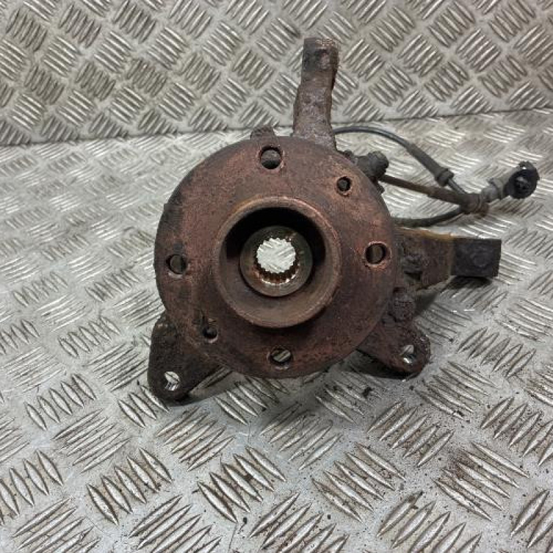 Pivot de moyeu avant droit RENAULT MEGANE 1 Photo n°1