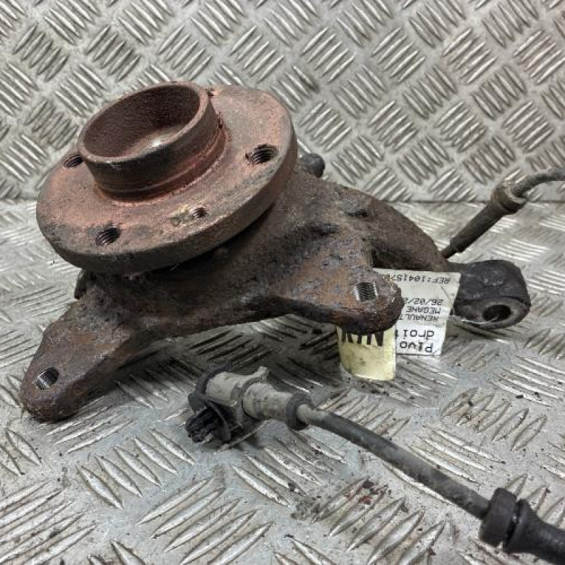 Pivot de moyeu avant droit RENAULT MEGANE 1 Photo n°6