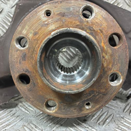 Pivot de moyeu avant droit OPEL CORSA E