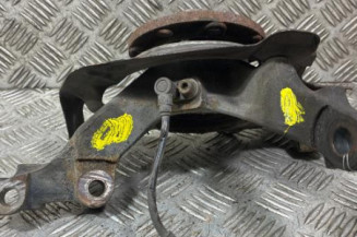Pivot de moyeu avant droit OPEL CORSA E