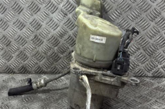 Pompe de direction FORD FUSION