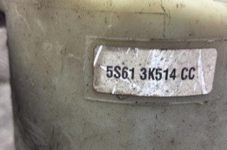 Pompe de direction FORD FUSION