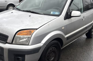 Pompe de direction FORD FUSION