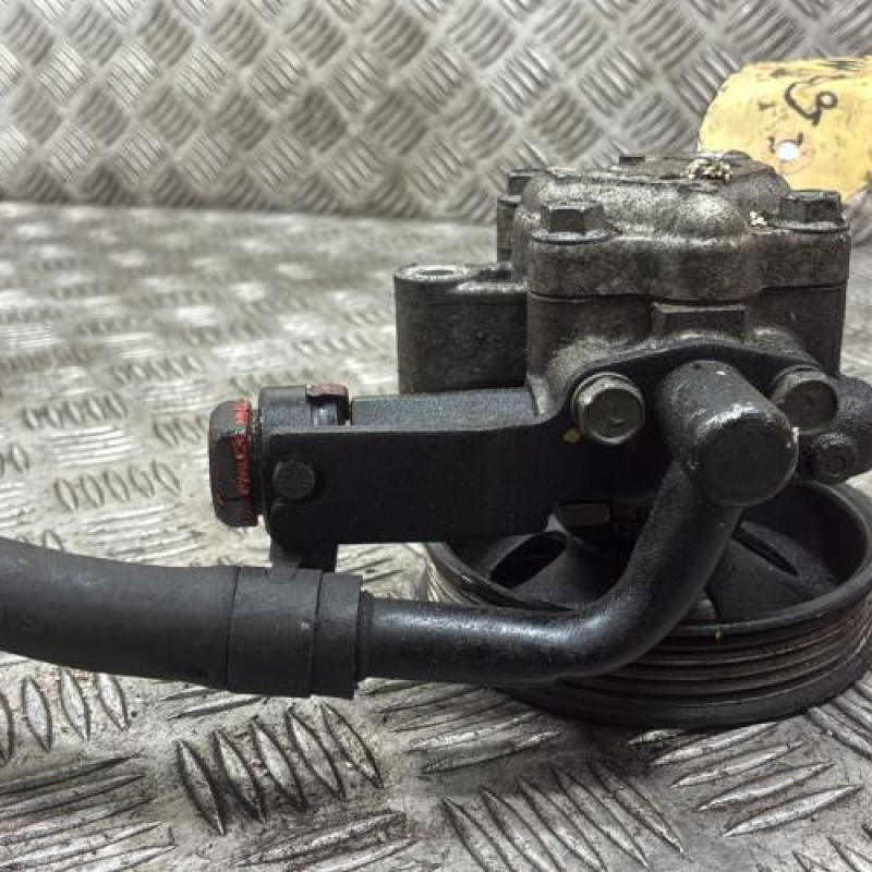 Pompe de direction HYUNDAI MATRIX Photo n°5