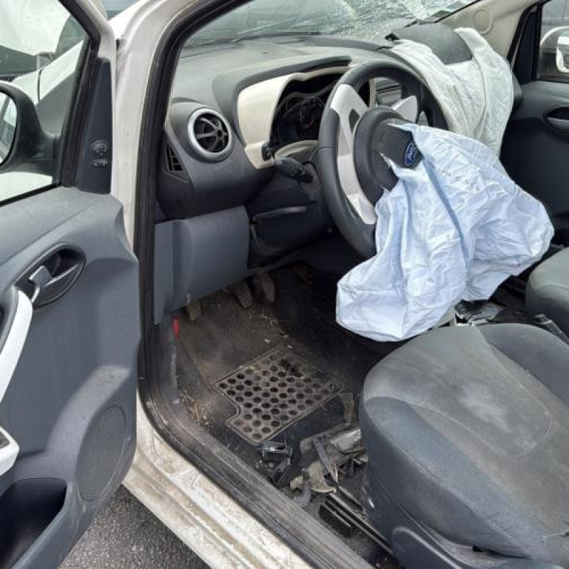 Poignee porte avant gauche FORD KA 2 Photo n°15