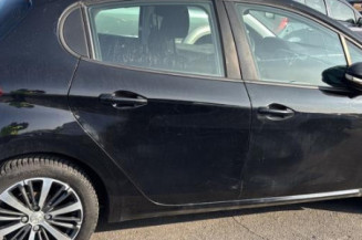 Pivot de moyeu avant gauche PEUGEOT 208 1