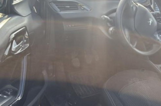 Pivot de moyeu avant gauche PEUGEOT 208 1