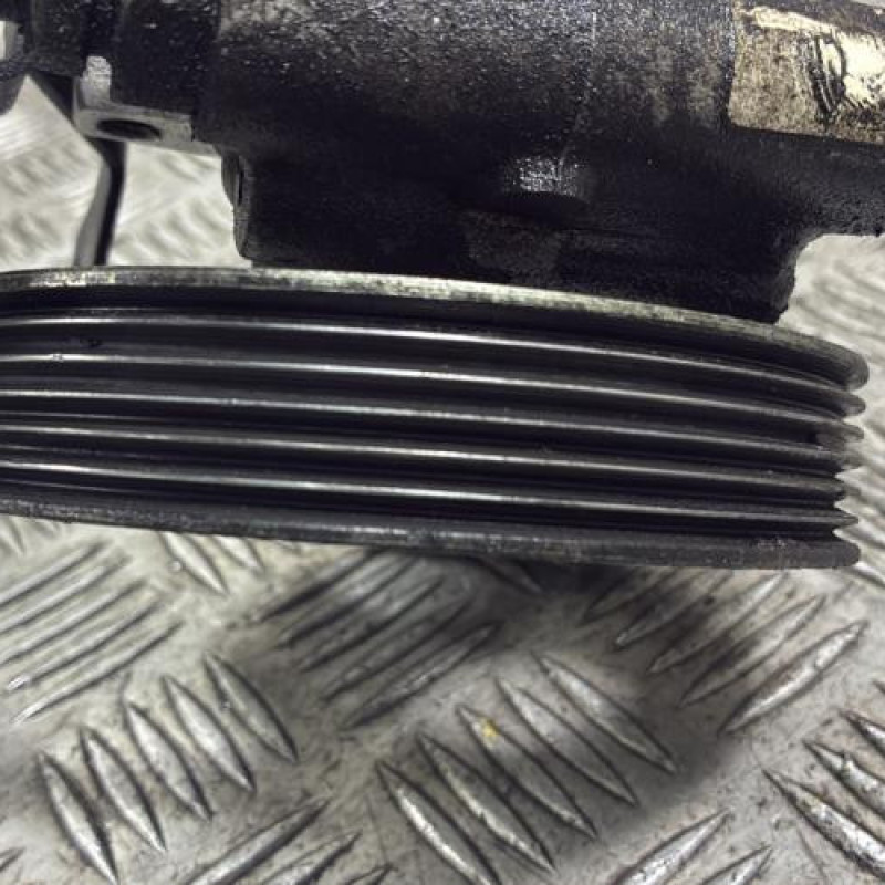 Pompe de direction CITROEN BERLINGO 1 Photo n°3