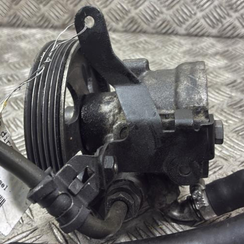 Pompe de direction CITROEN BERLINGO 1 Photo n°5